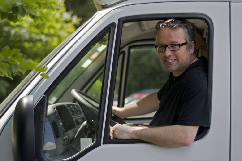 Devenir transporteur léger : la voie de l'attestation de capacité à Lyon